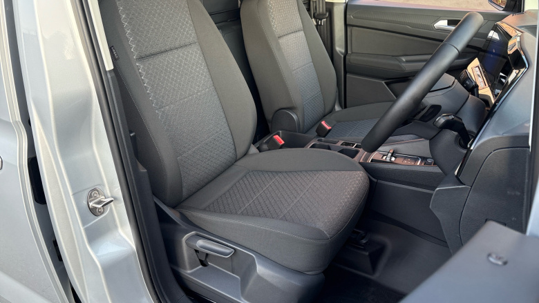 Ford Transit Connect 250 L2 Petrol 1.5 EcoBoost PHEV 150 Limited Van Auto